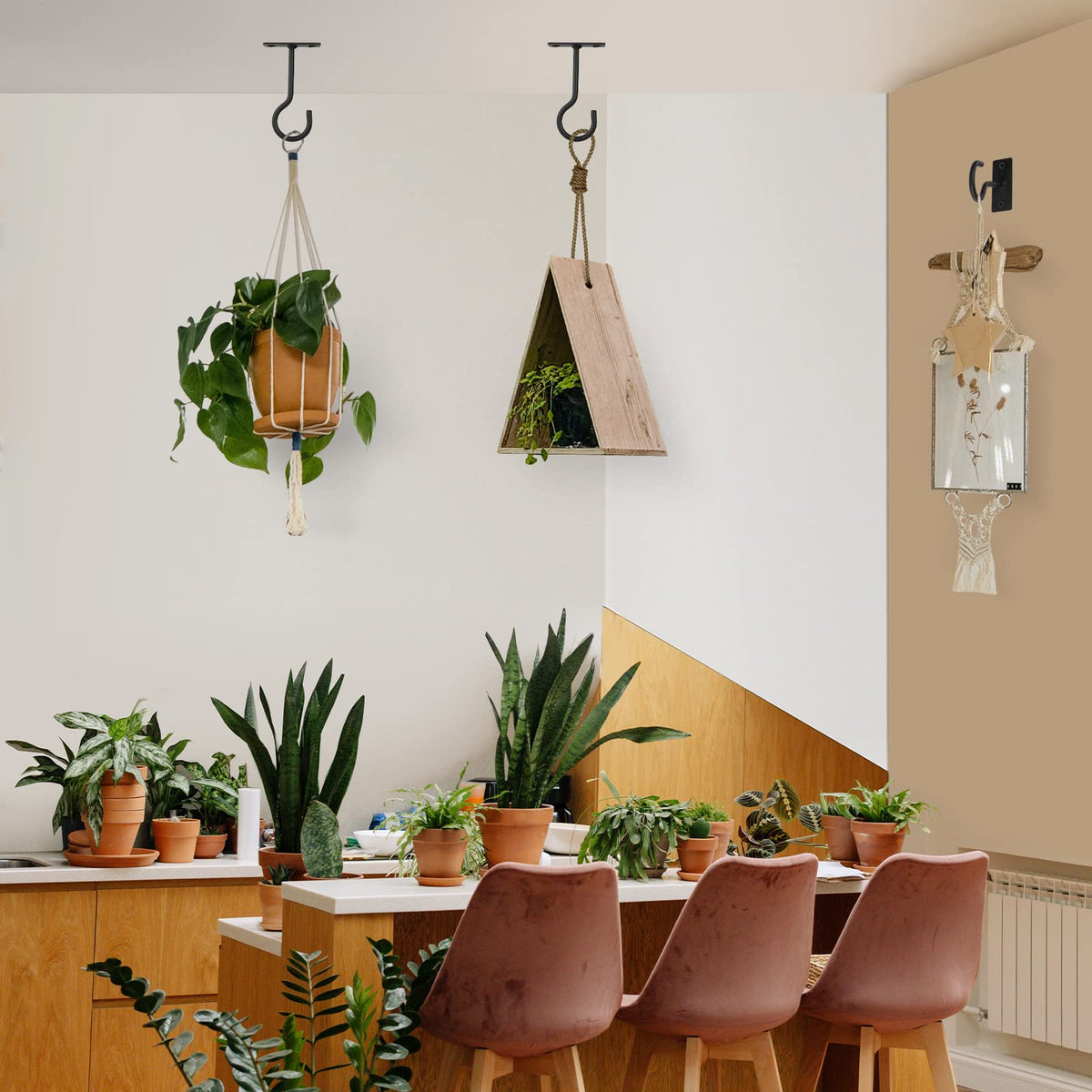 Narrow-base wall hook by QTJUST designed for compact mounting.