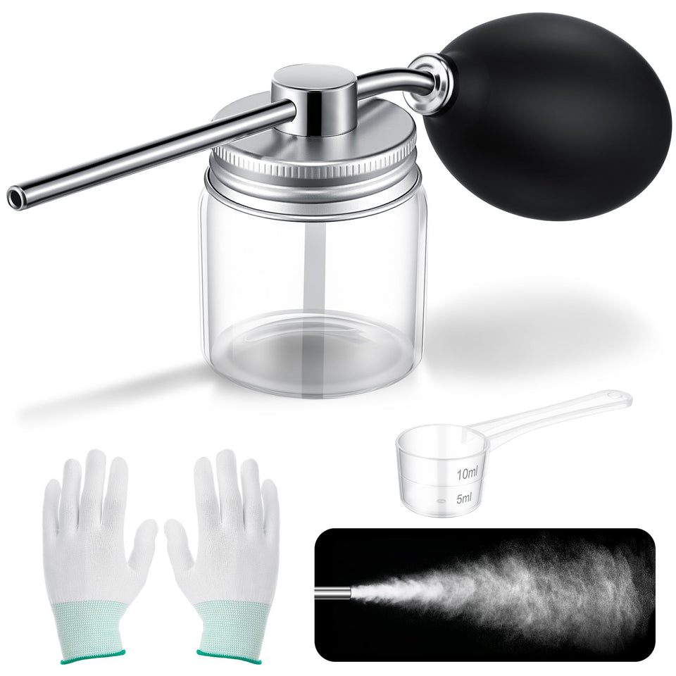 Qualirey diatomaceous duster cap for easy, clog-free powder distribution.