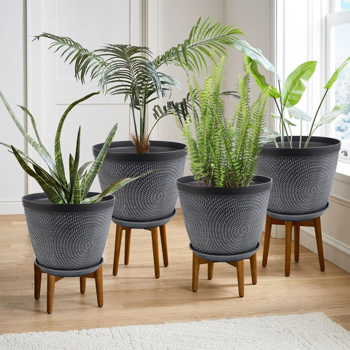 Quarut decorative gray planter complements contemporary home styling.