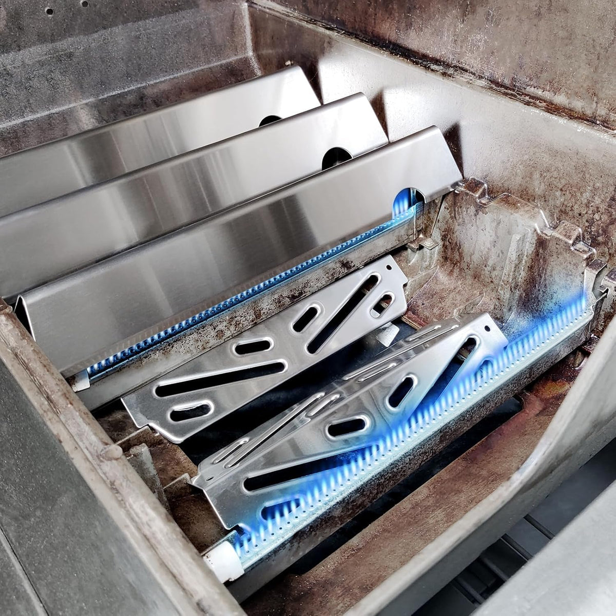 QuliMetal Genesis II cleaning and care scene showing easy wash and maintenance