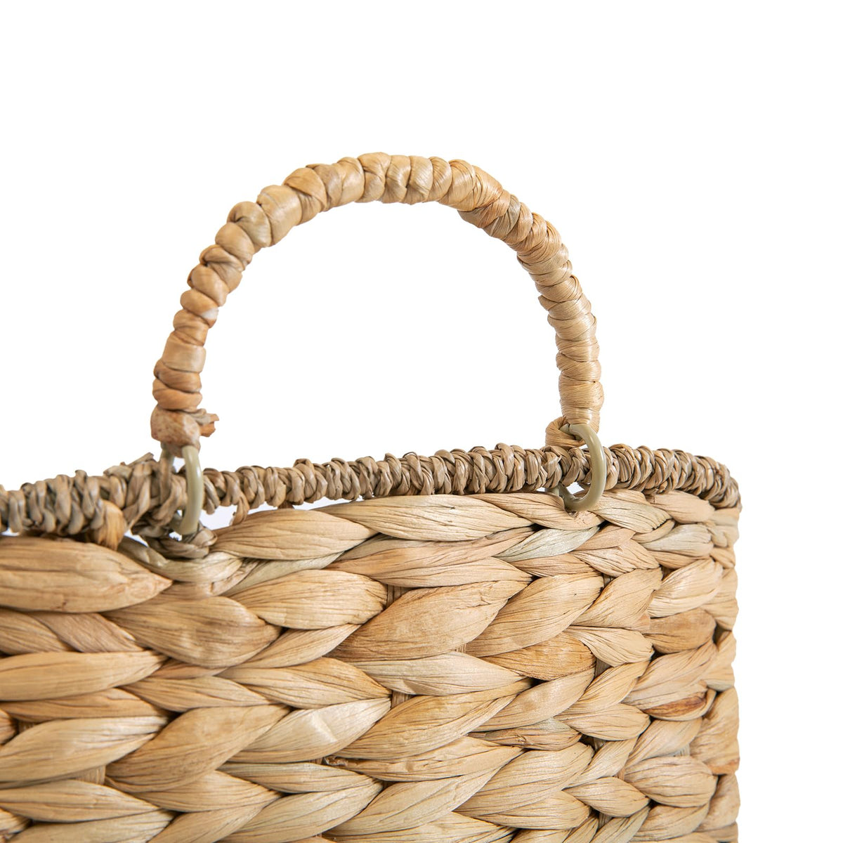 Quincry gift-ready set suitable for entryways, weddings, and seasonal displays.