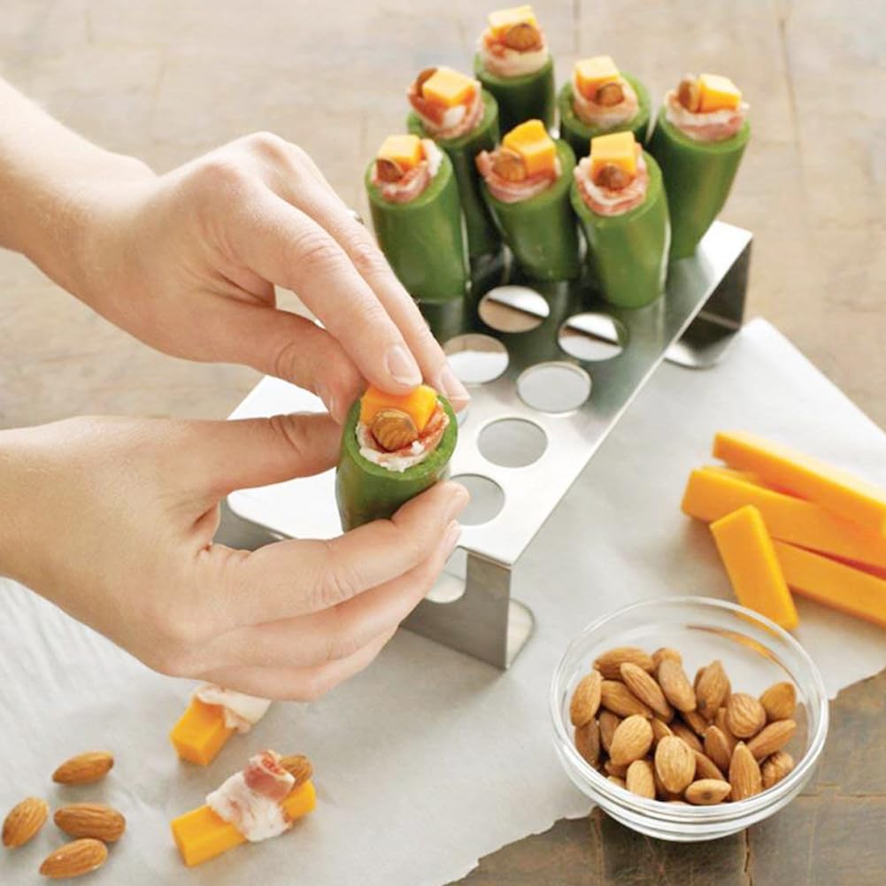 Quivorant compact pepper rack storage keeps tools organized.