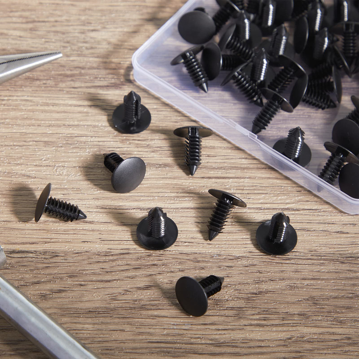 Qunclay easy-install rivets simplify repairs of outdoor tables and stools.
