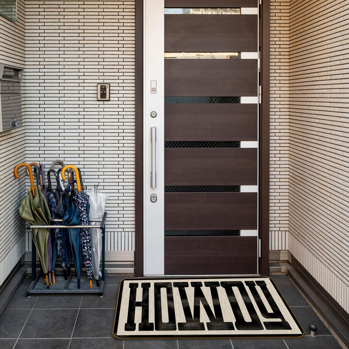 Qvapt Easy-clean design allows quick maintenance after use.