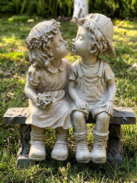 Rbhonb First Kiss statue adds inviting yard or patio art.