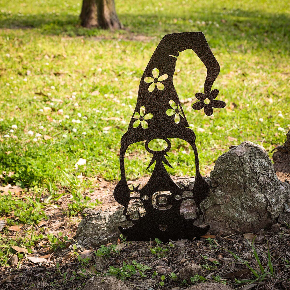 RealSteel Texas-made garden gnomes highlight craftsmanship and durable steel.