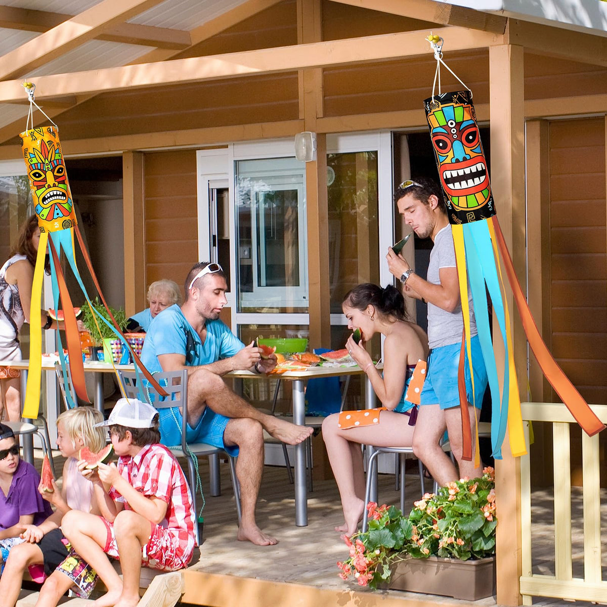 Relaxweex Hawaiian windsock crafted from durable polyester for outdoor use