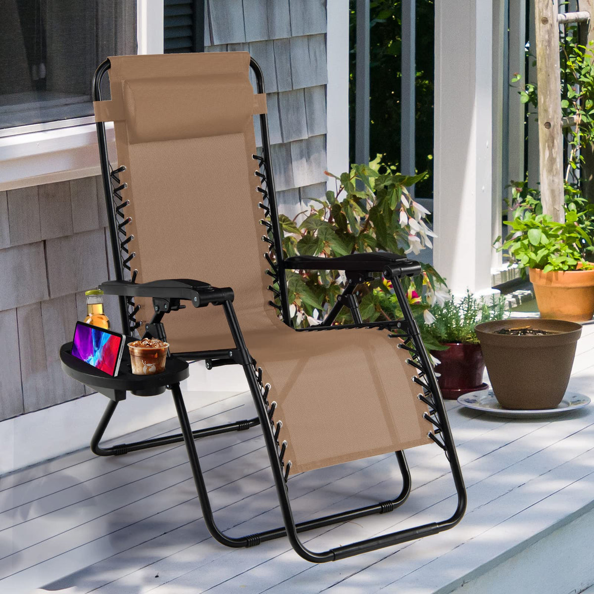 Renatone chair outdoors-ready for backyard or beach use