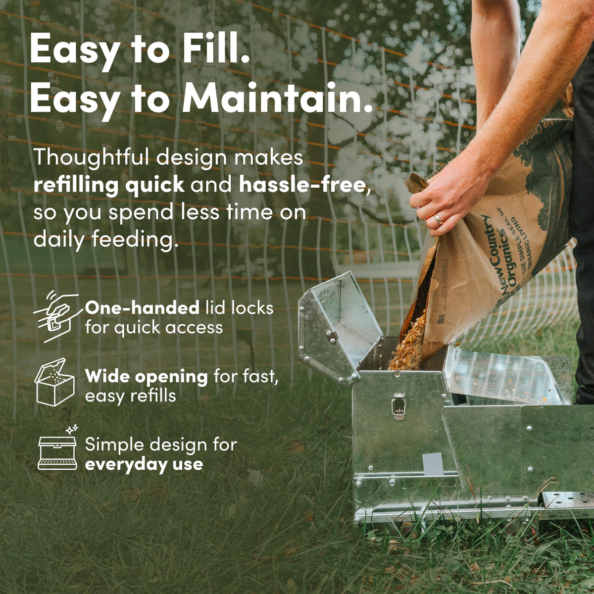 RentACoop anti-roost lid helps keep feed area clean.