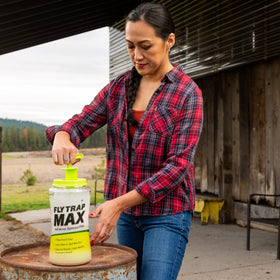 RESCUE! Fly Trap Max attractant refill extends outdoor effectiveness.
