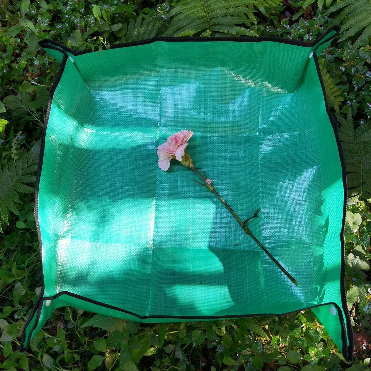 RESTCLOUD repotting mat green snap edges secure sides to prevent leaks
