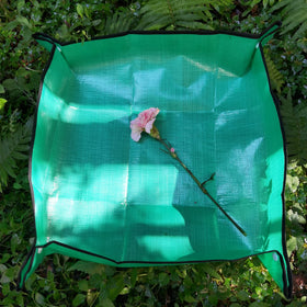 RESTCLOUD repotting mat green snap edges secure sides to prevent leaks