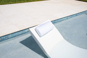 Versatile use on spa loungers, outdoor chairs, and poolside furniture.