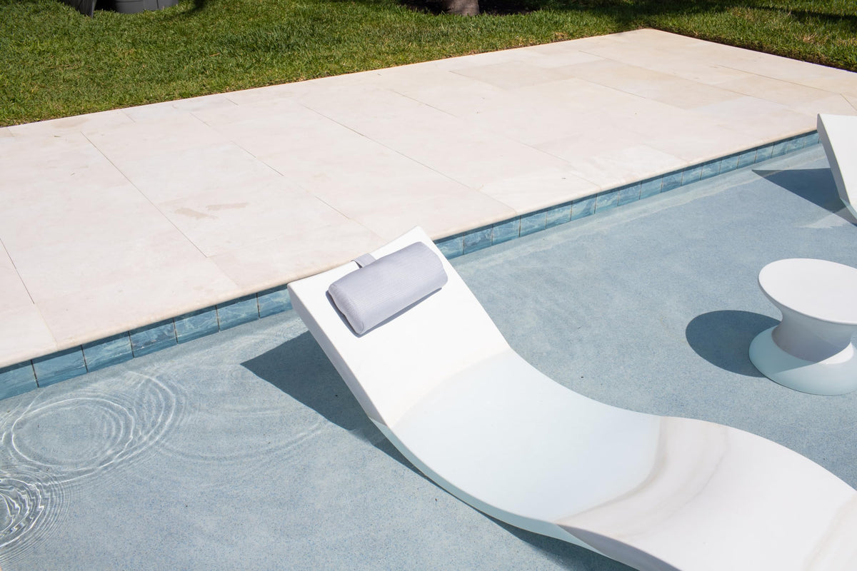 REZVANI Mountain Mist Headrest Pillow adjustable height for customized comfort.