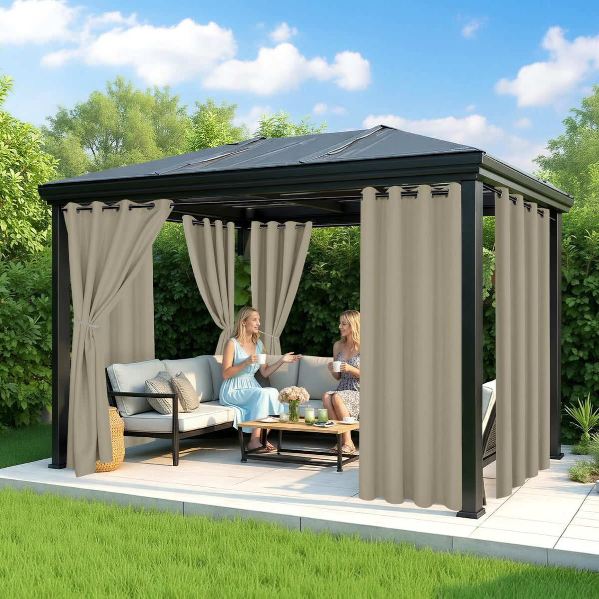 RichSets Textured fabric reduces glare while keeping outdoor space inviting