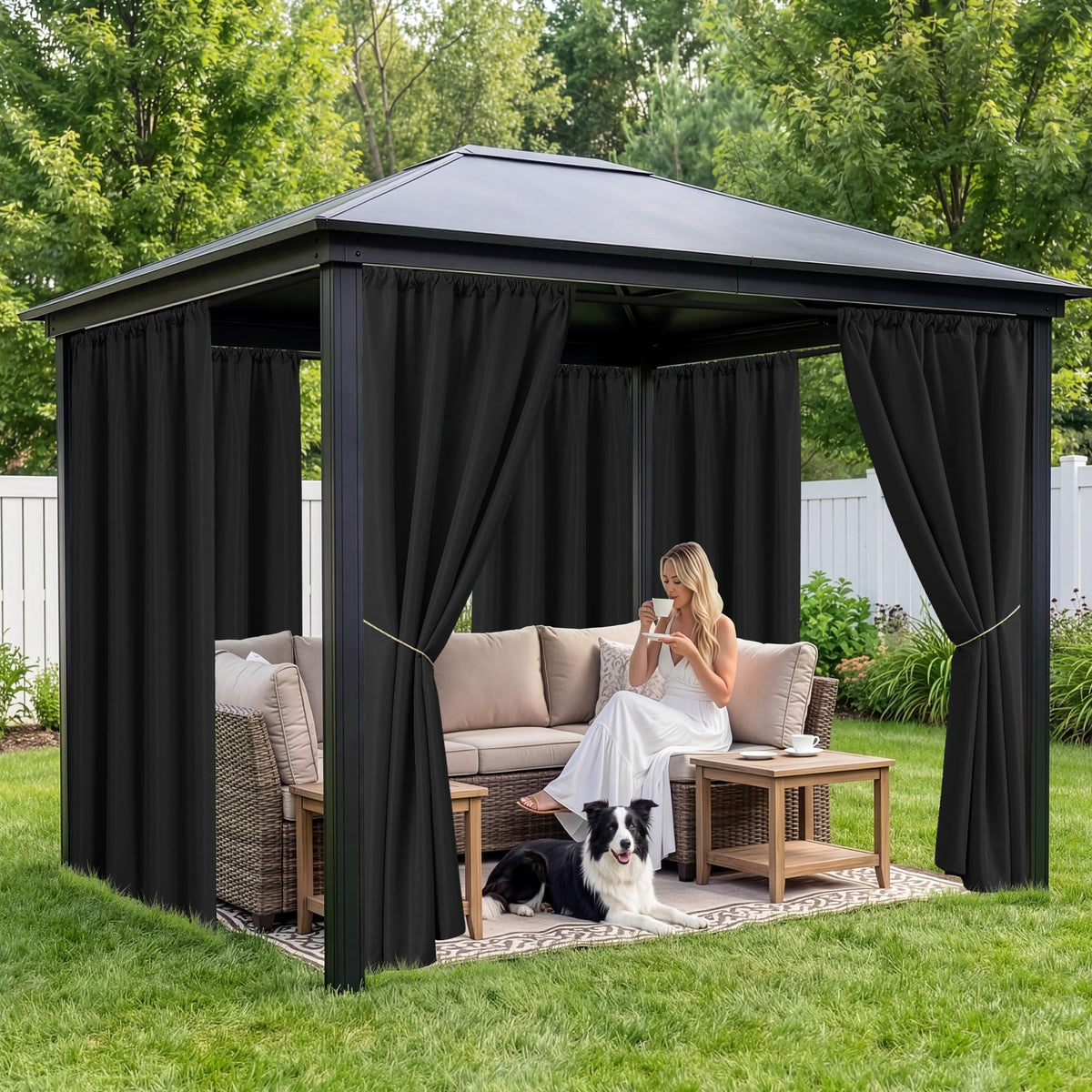 RichSets waterproof coating seen up close protects against rain.