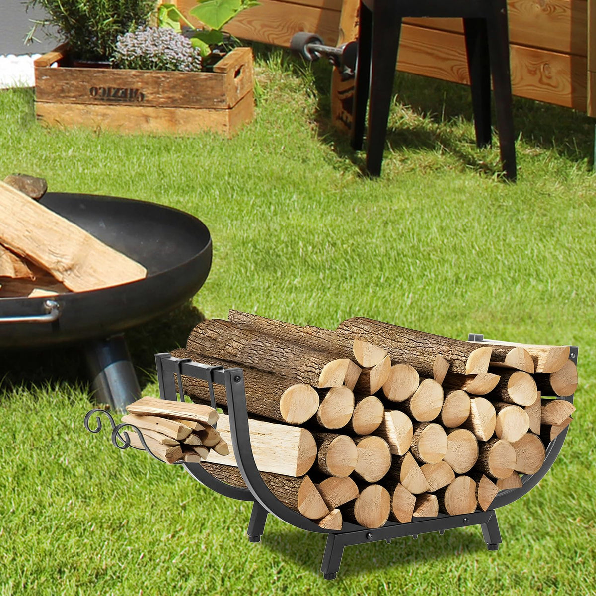 RIDGEPOLE ergonomically designed two-side handles allow easy carrying between rooms or decks.