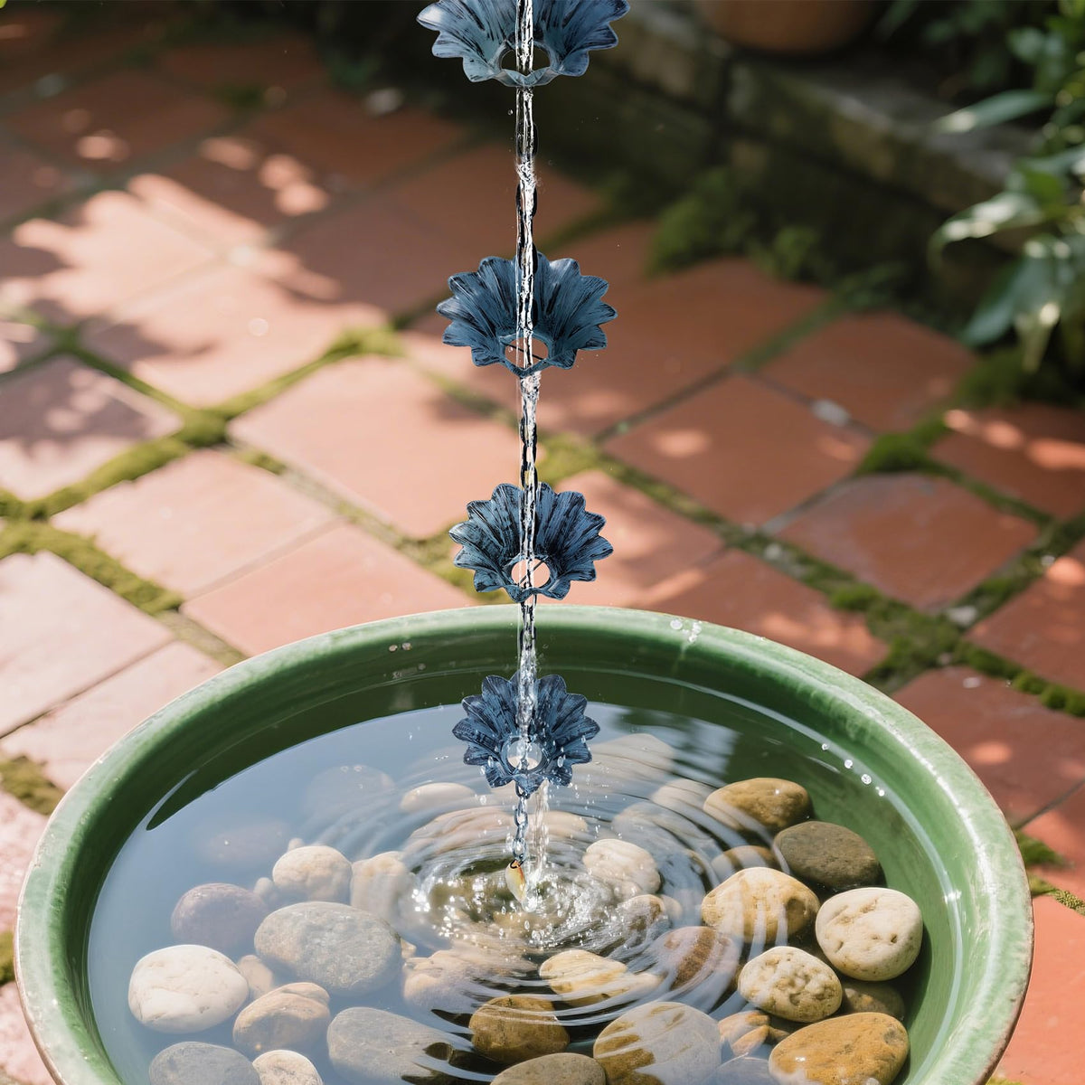 Rifachua decorative outdoor garden feature can refresh home exterior.