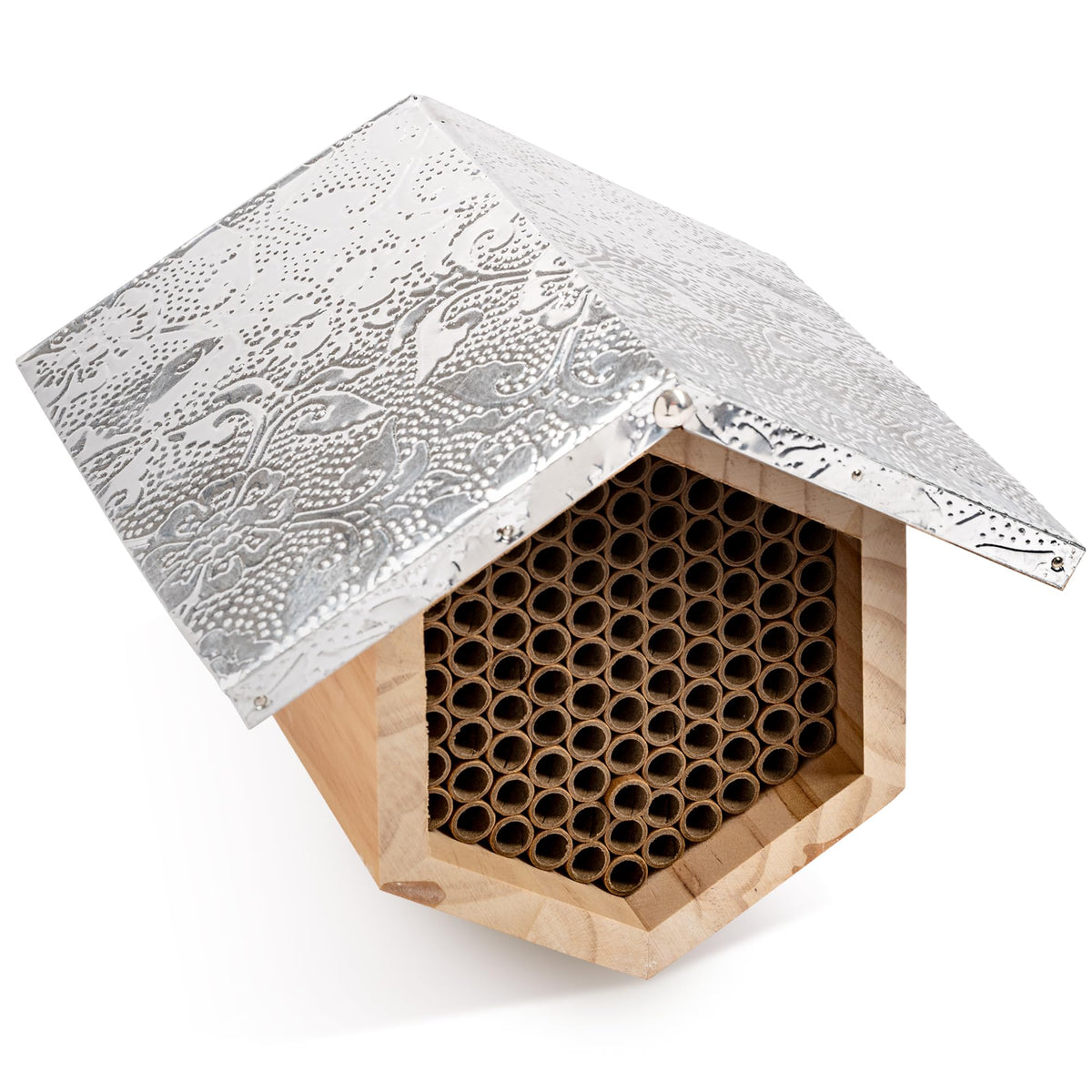 Rivajam Beekeeper Pro Mach II mounting hardware enables secure garden installation