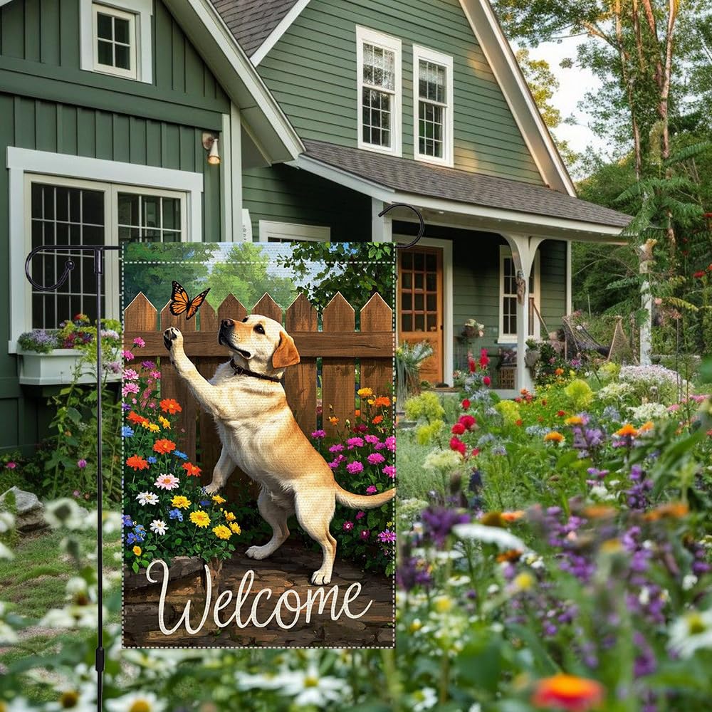 RMXJKIIU Outdoor Indoor Decor Flag suits various garden settings.