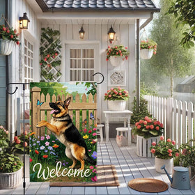 RMXJKIIU spring-summer vitality scene boosts seasonal ambiance outdoors.