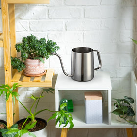 Roamall compact height fits shelves and desks for easy care.
