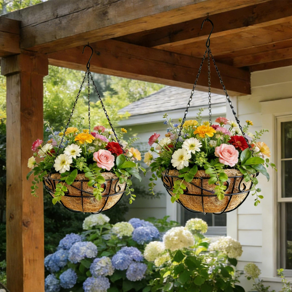 Coco liner fits 12-inch rolanrosa basket securely.
