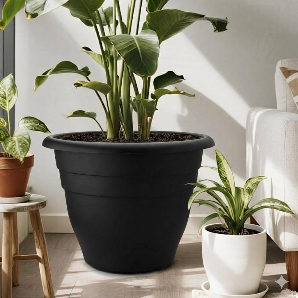 RooTrimmer six-pack of large pots for cohesive garden setups