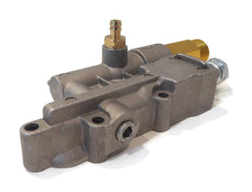 Compact kit comes as pictured for easy inventory checks and quick repairs.