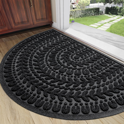 RORA half-circle doormat at the front door with absorbent surface for cleaner entryways.