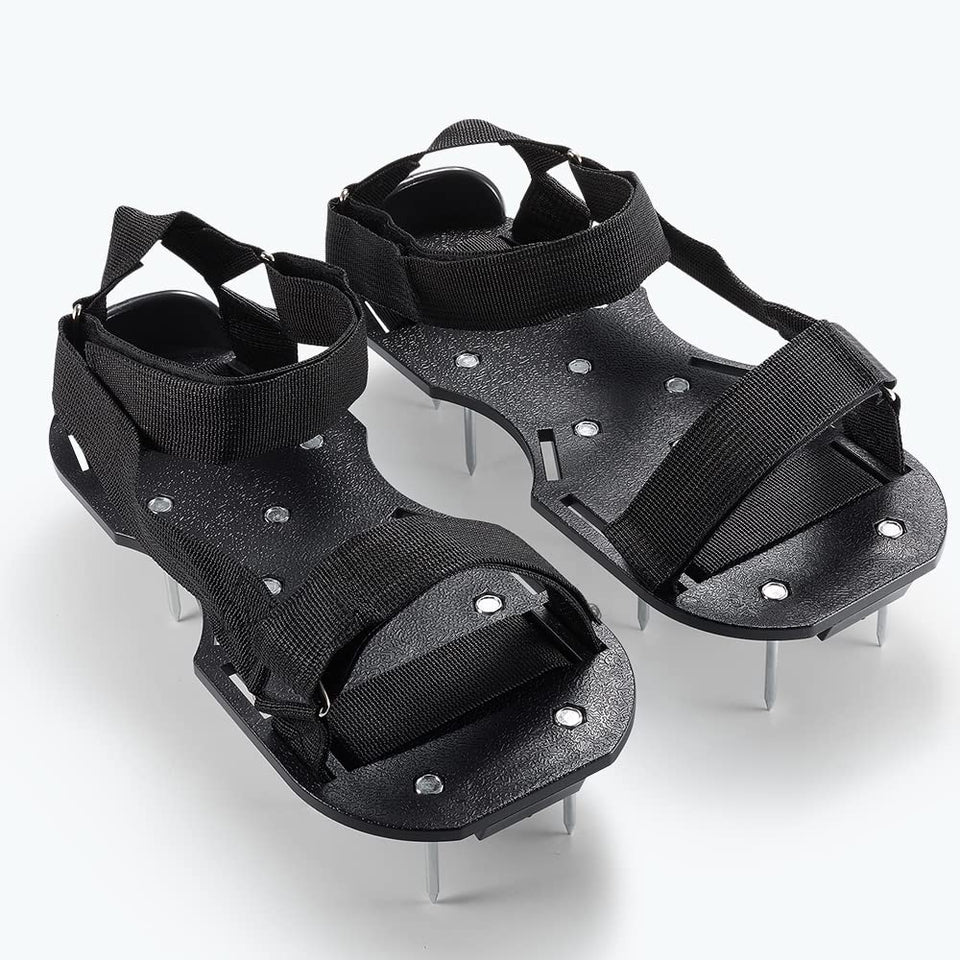 The rosgel Aerator Shoes sole features spikes for lawn aeration.
