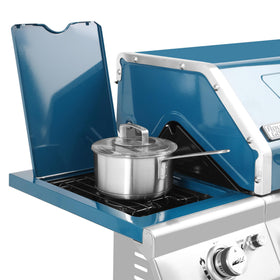 Royal Gourmet GA6402B removable grease tray for quick cleanup after grilling
