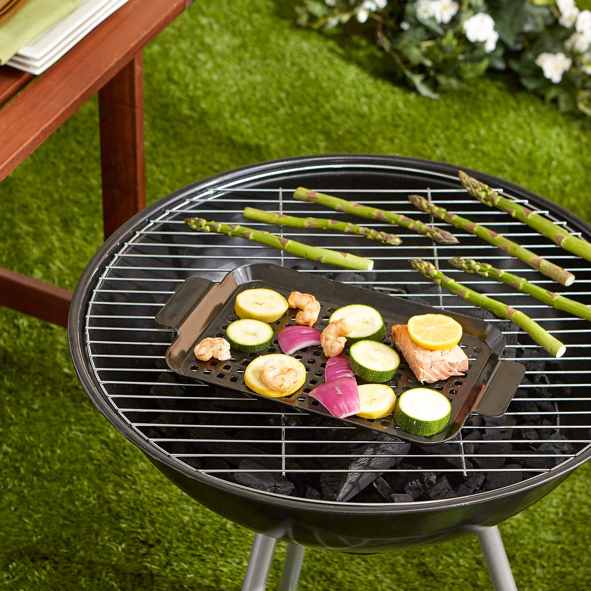 Compact 13x7.25-inch RSVP tray fits small grills
