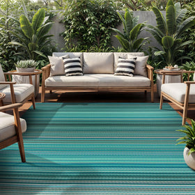 Rugshop kid and pet friendly outdoor rug designed for busy spaces.