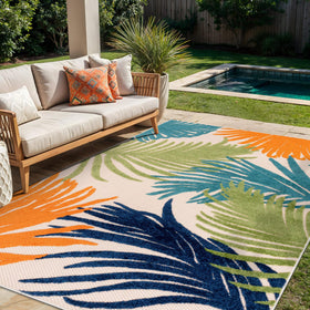 Rugshop Lucca floral outdoor rug 5x7 adds durable style to patios.