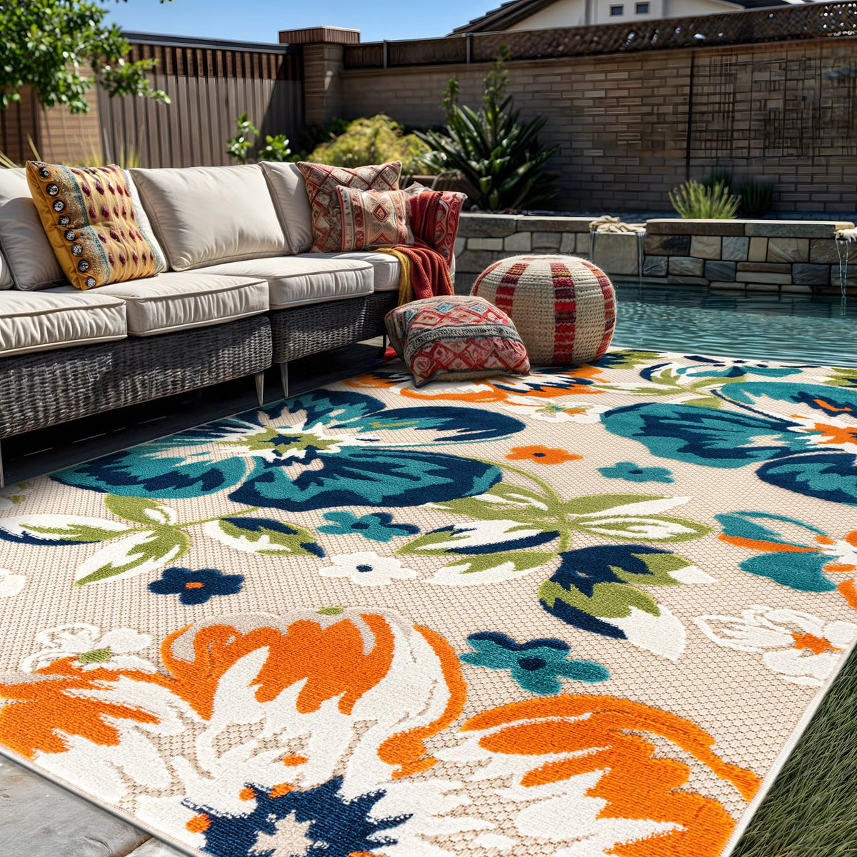 Rugshop Multi Bergamo floral color-retention rug keeps colors vibrant over seasons.