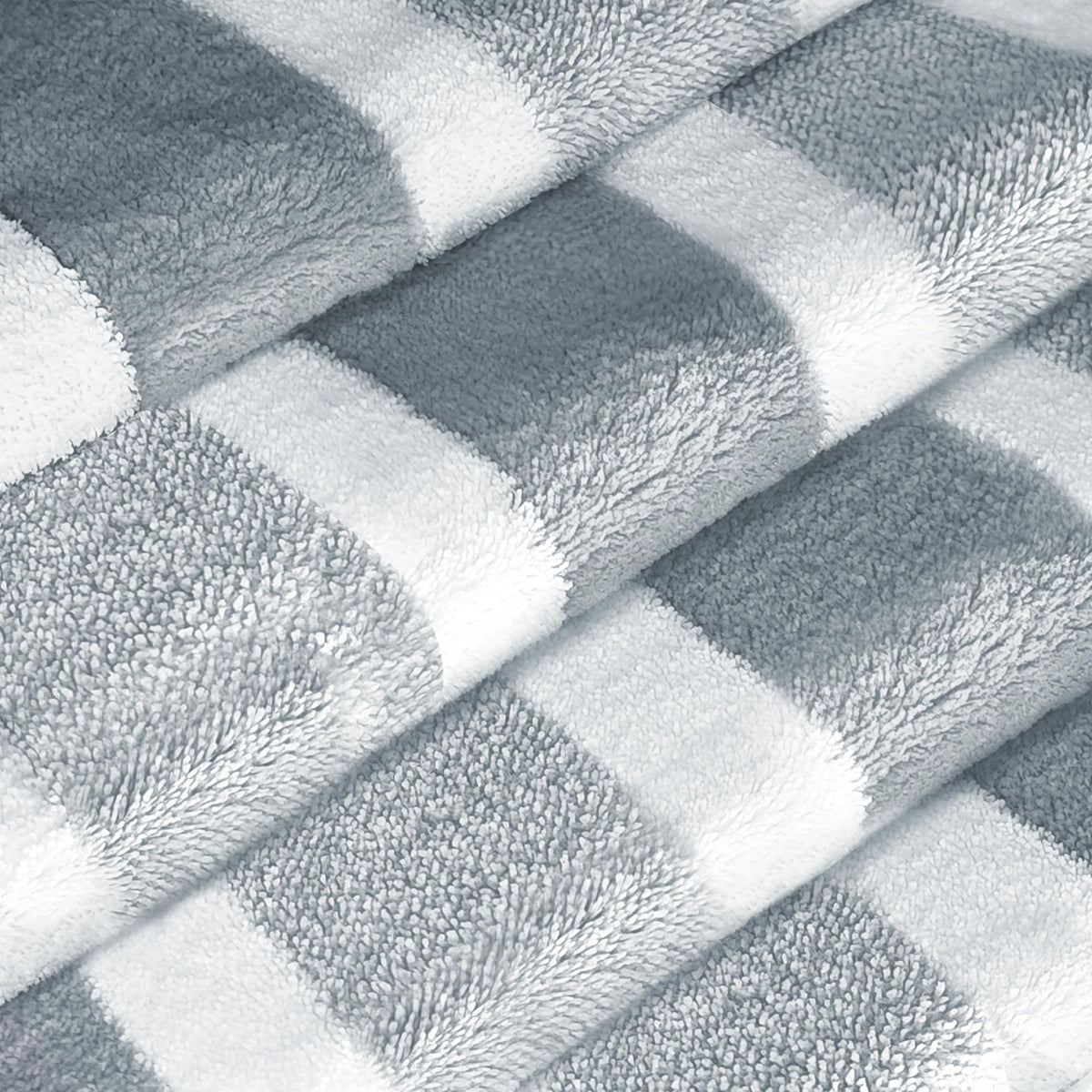 Ruikyhom towel cover top pocket helps keep cover from slipping on the chair.