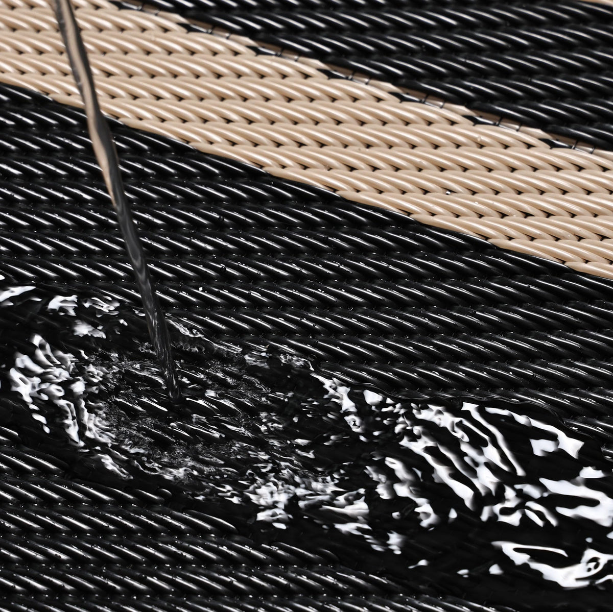 RURALITY easy clean waterproof rug for quick spills