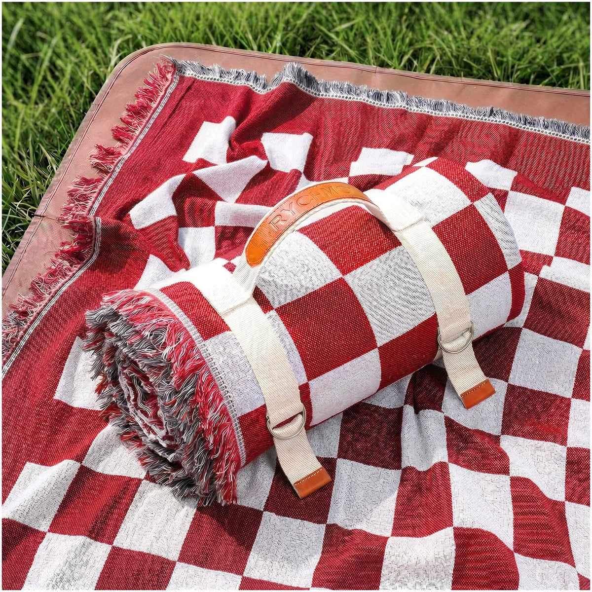 RYCHIC 2 in 1 blanket folded compact for travel and storage