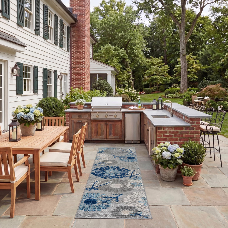 Safavieh Cabana outdoor runner in grey and blue tones, ideal for weather-ready entryways.