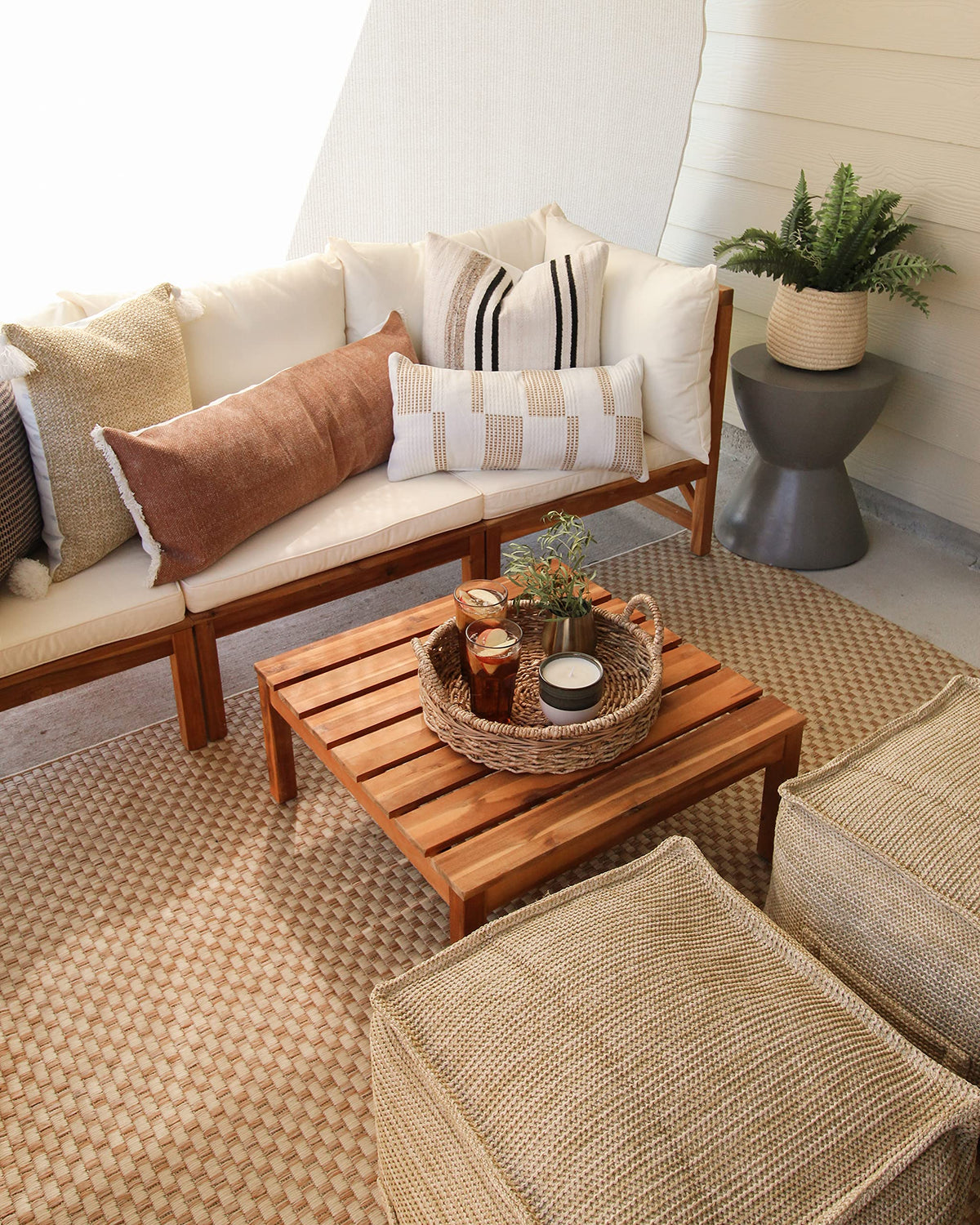 Safavieh easy-clean outdoor rug that rinses clean with a garden hose.