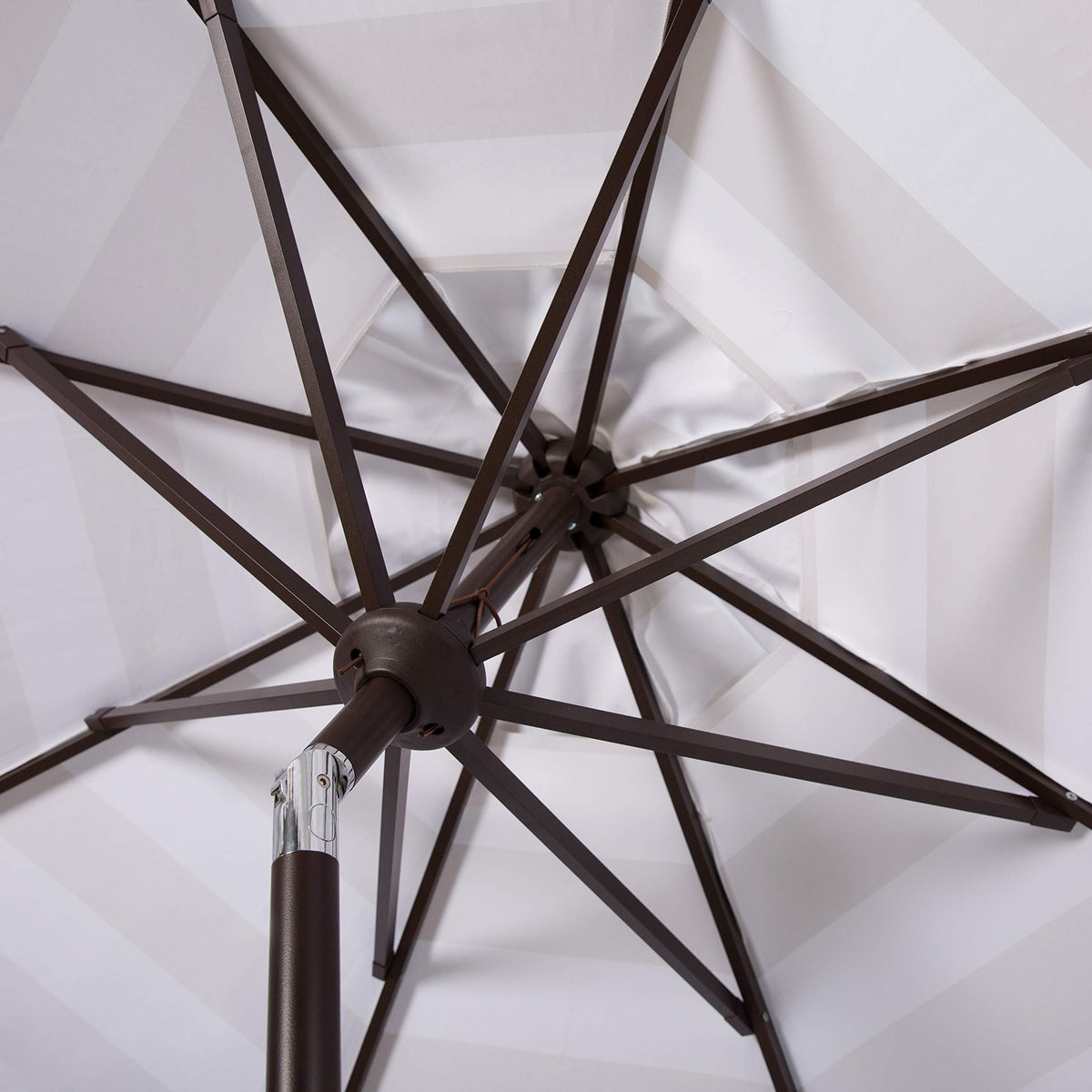 SAFAVIEH Vienna 9ft umbrella brown aluminum pole for durable outdoor shade.
