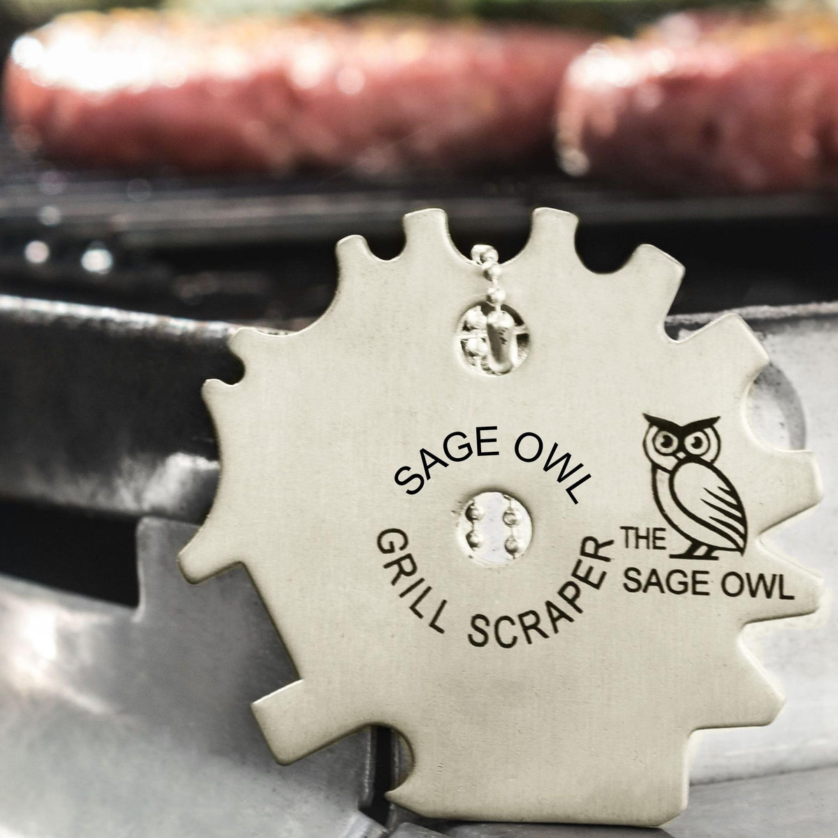 Sage Owl grooves clean round and V-shaped grates thoroughly.