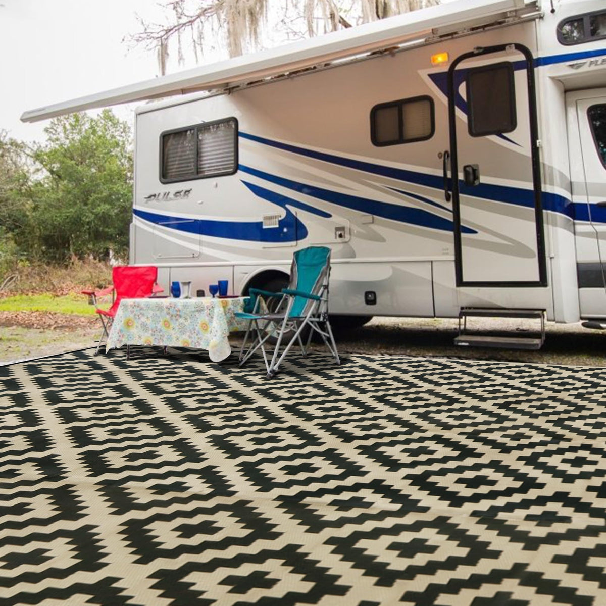 SAND MINE large outdoor rug; 10x14 feet provides ample coverage.