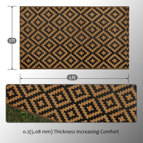 SAND MINE plastic straw rug, two sides offering easy style refresh.