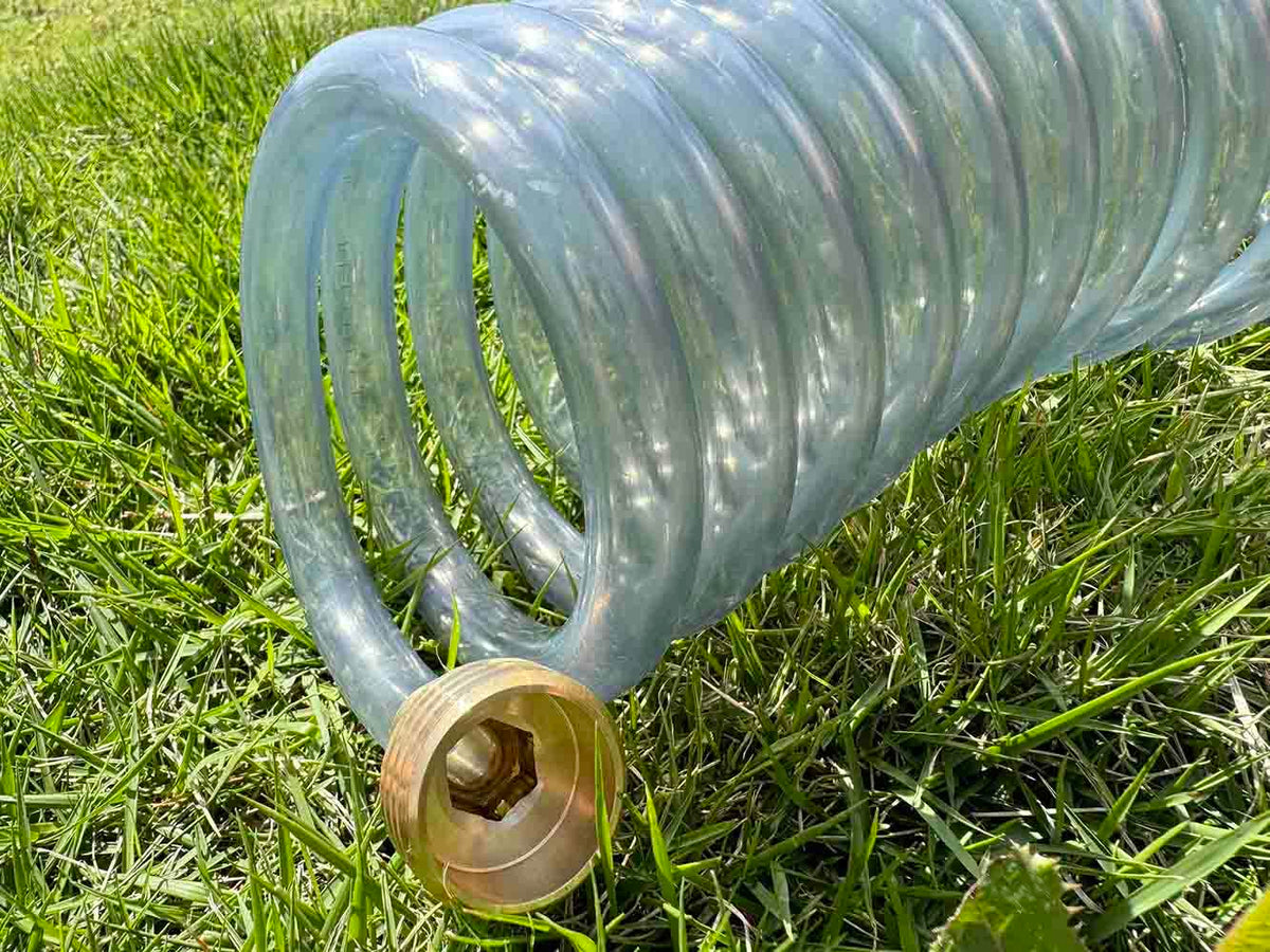 SANFU EVA recoil hose brass fittings provide durable outdoor connections.