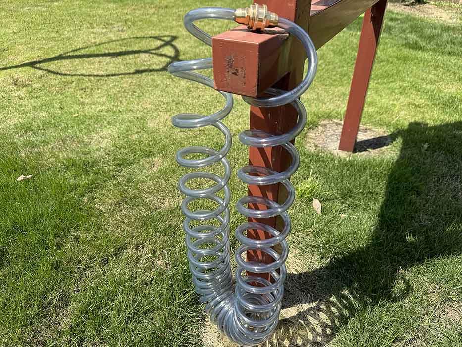 SANFU EVA recoil hose withstands wide temperatures for year-round use.