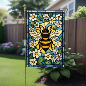 Saoplasa spring garden flag enhances outdoor spaces with seasonal color.