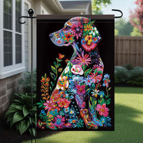 Saoplasa Welcome Spring Golden Retriever flag back view showing vibrant floral motif