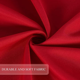 SARAFLORA polyester tablecloth with soft feel for everyday meals.